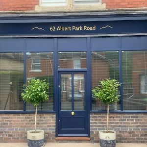 62 Albert Park Road